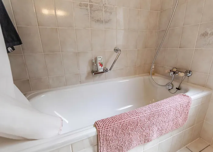 Val D'illiez, 6 Pers - Balcon Et Vue - Parking Appartamento *